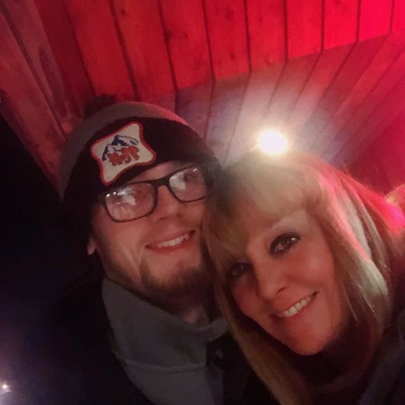 Meet your Posher, Layla - Picture 1 of 1